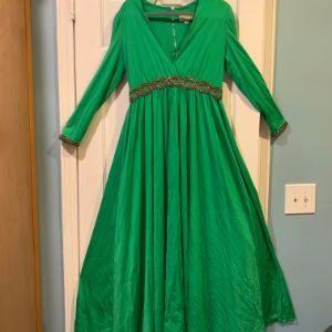 Vtg Grass Green Beaded Gown Victoria Royal Ltd 16